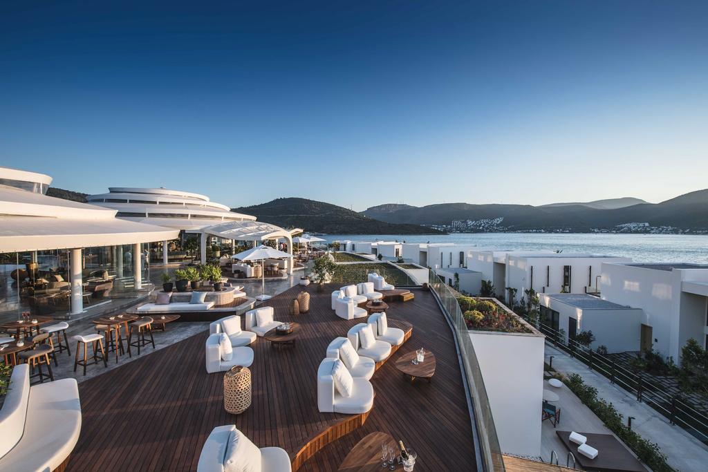 http://liliatravel.com.ua/wp-content/uploads/2017/03/Nikki-Beach-Resort-Spa-Bodrum-5-10.jpg